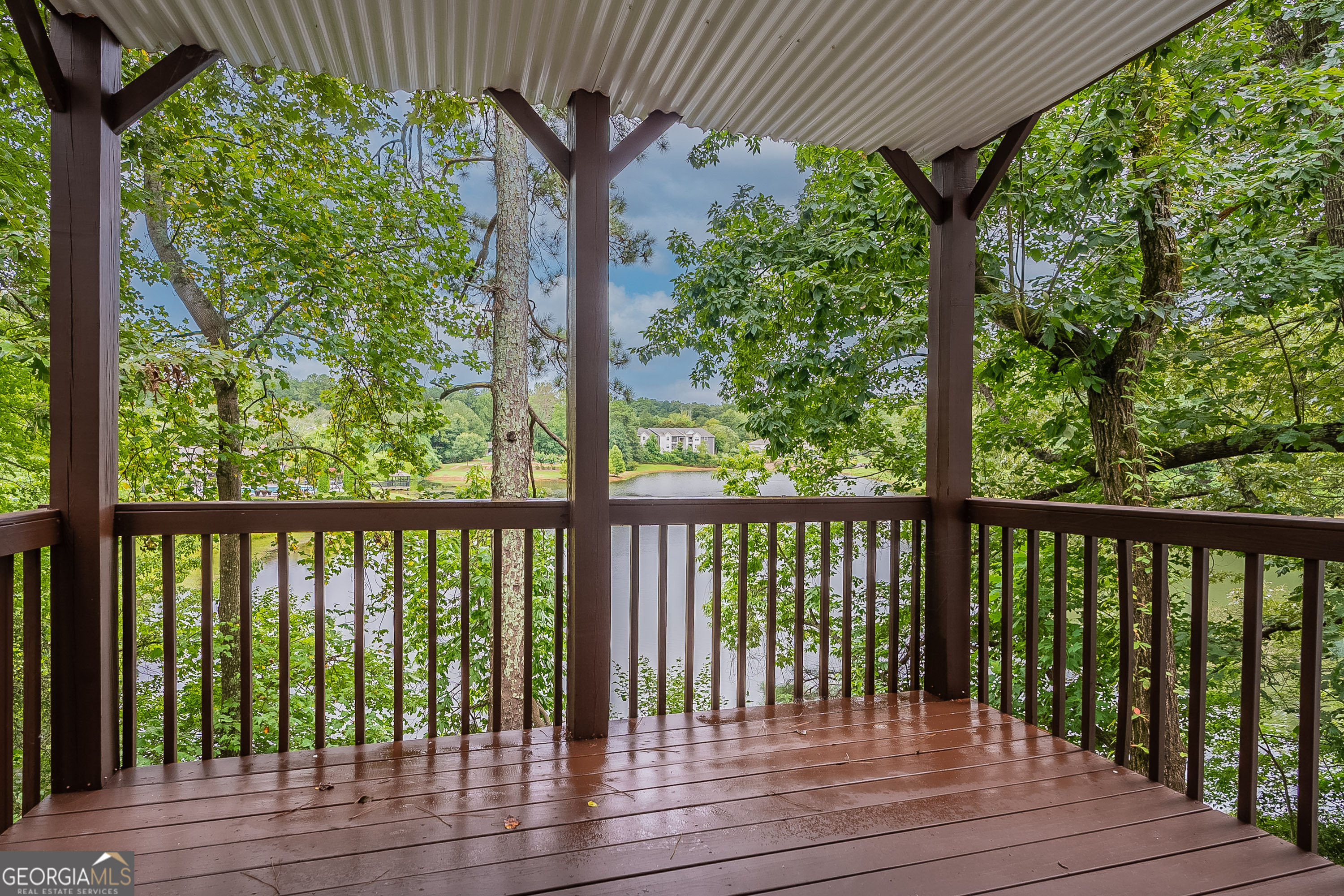 730 Reeves Lake Drive Property Photo 15