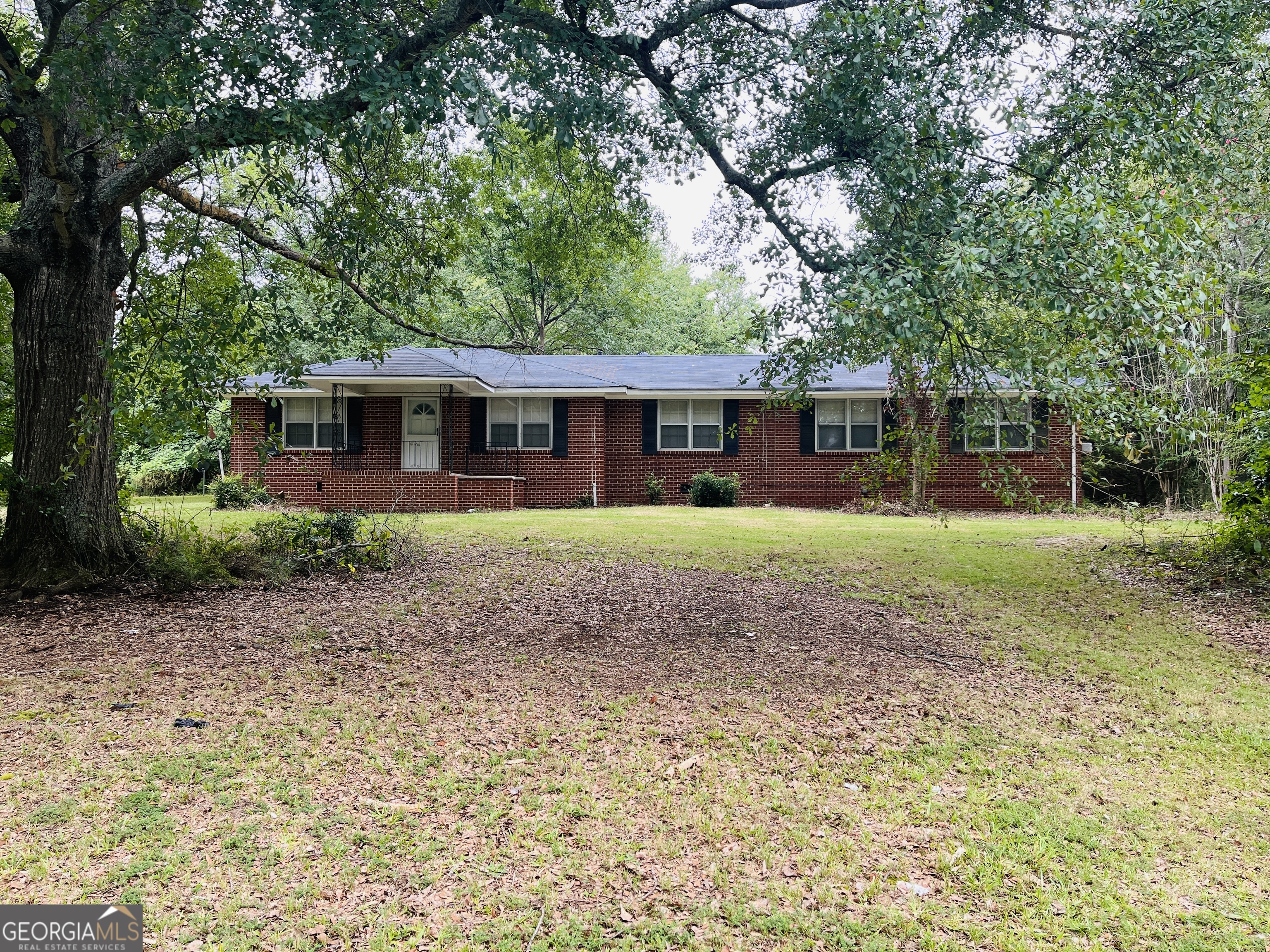 5885 Feldwood Road Property Photo 1