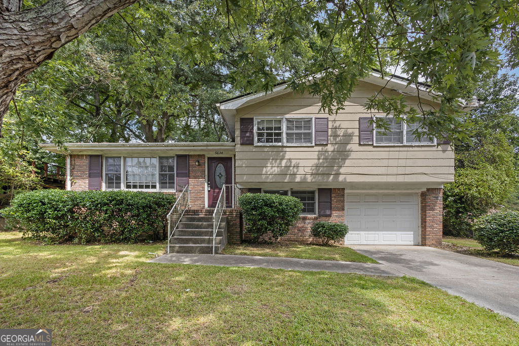 5674 Sandhurst Drive Property Photo 1