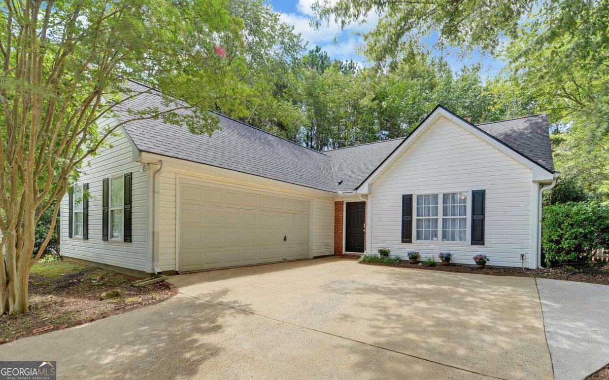 251 Arden Oaks Place Property Photo 1