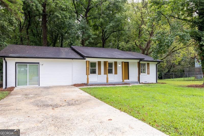 5411 Louis Xiv Property Photo 1