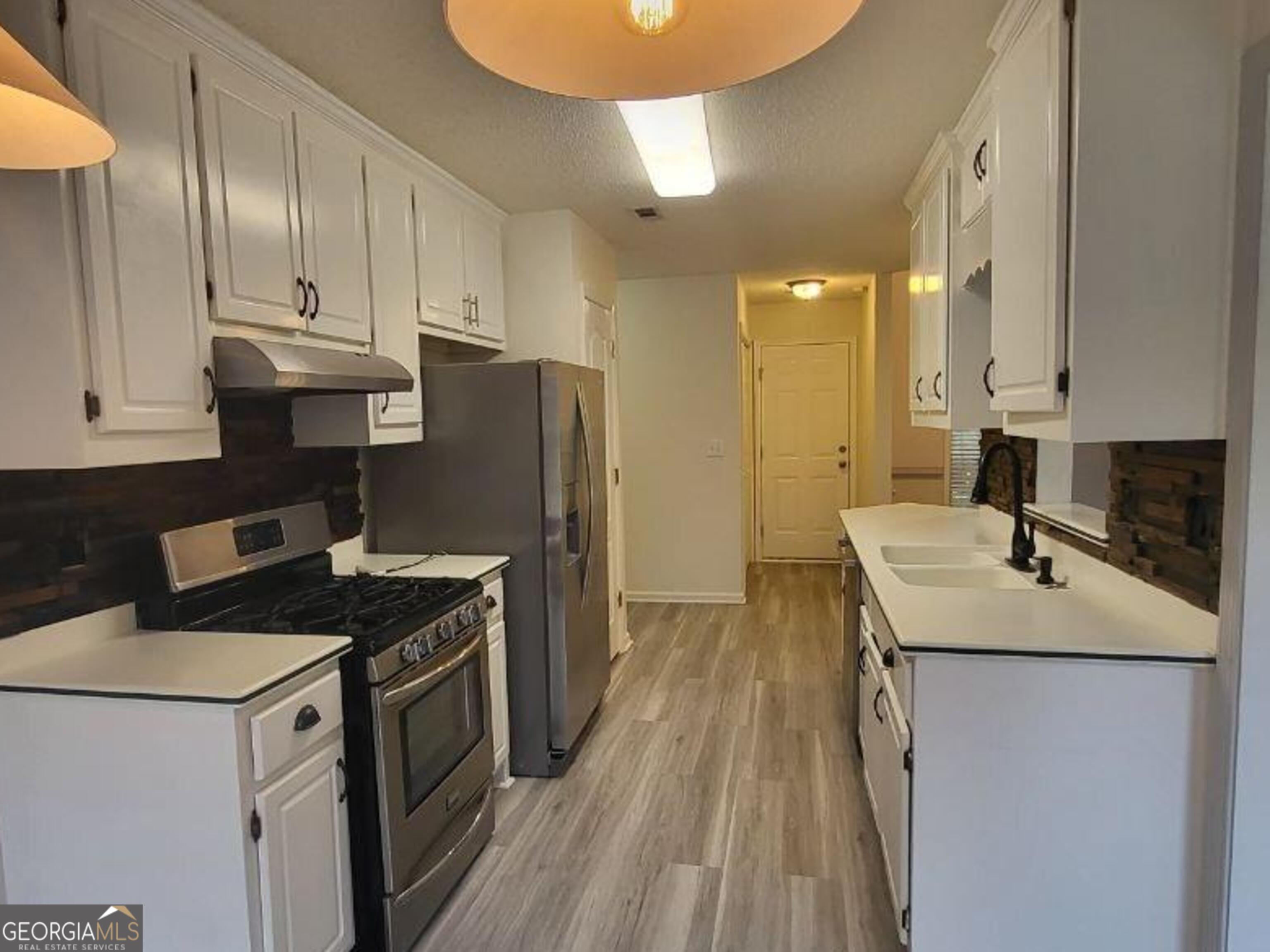 455 Old Ivy Path Property Photo 1