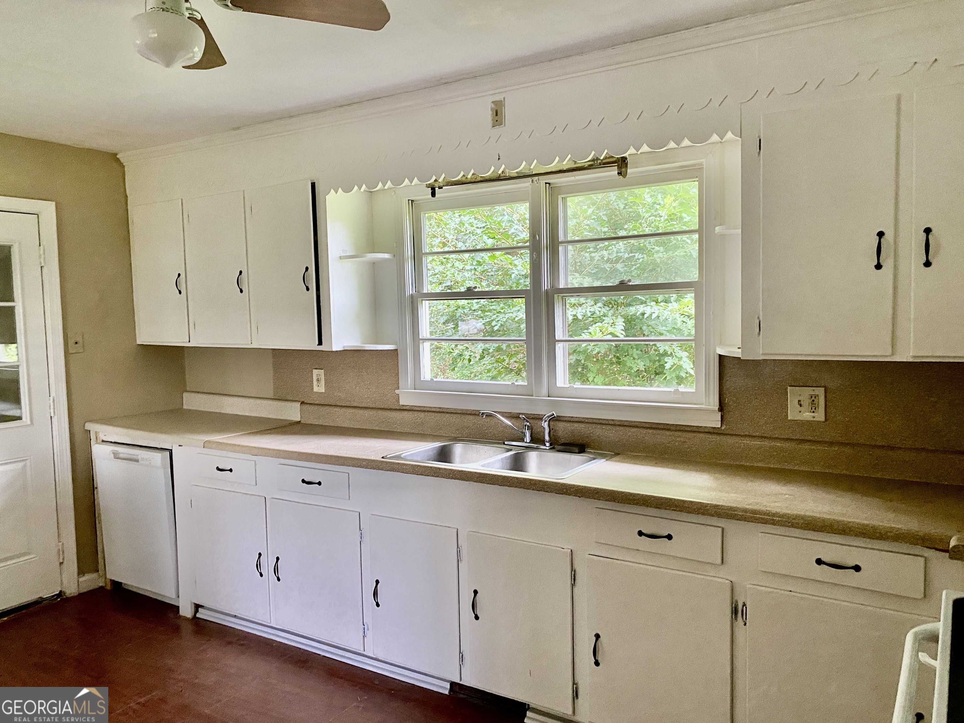 514 Booze Mountain Road Se Property Photo 4