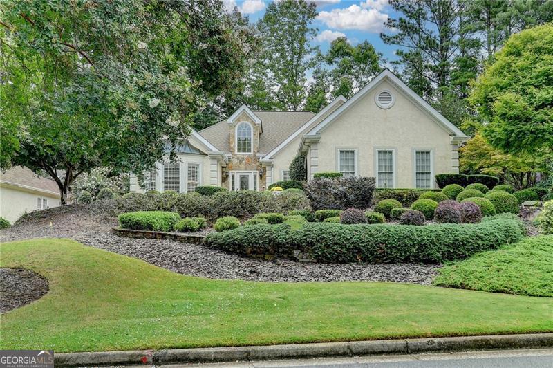 5700 Grove Point Road Property Photo 1