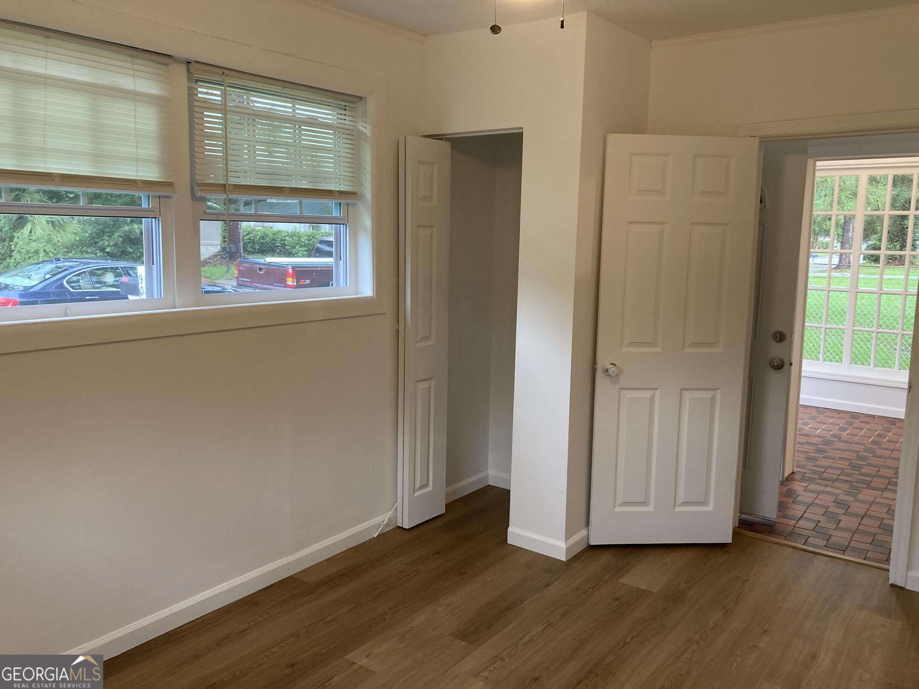 905 Cubbedge Street Property Photo 3