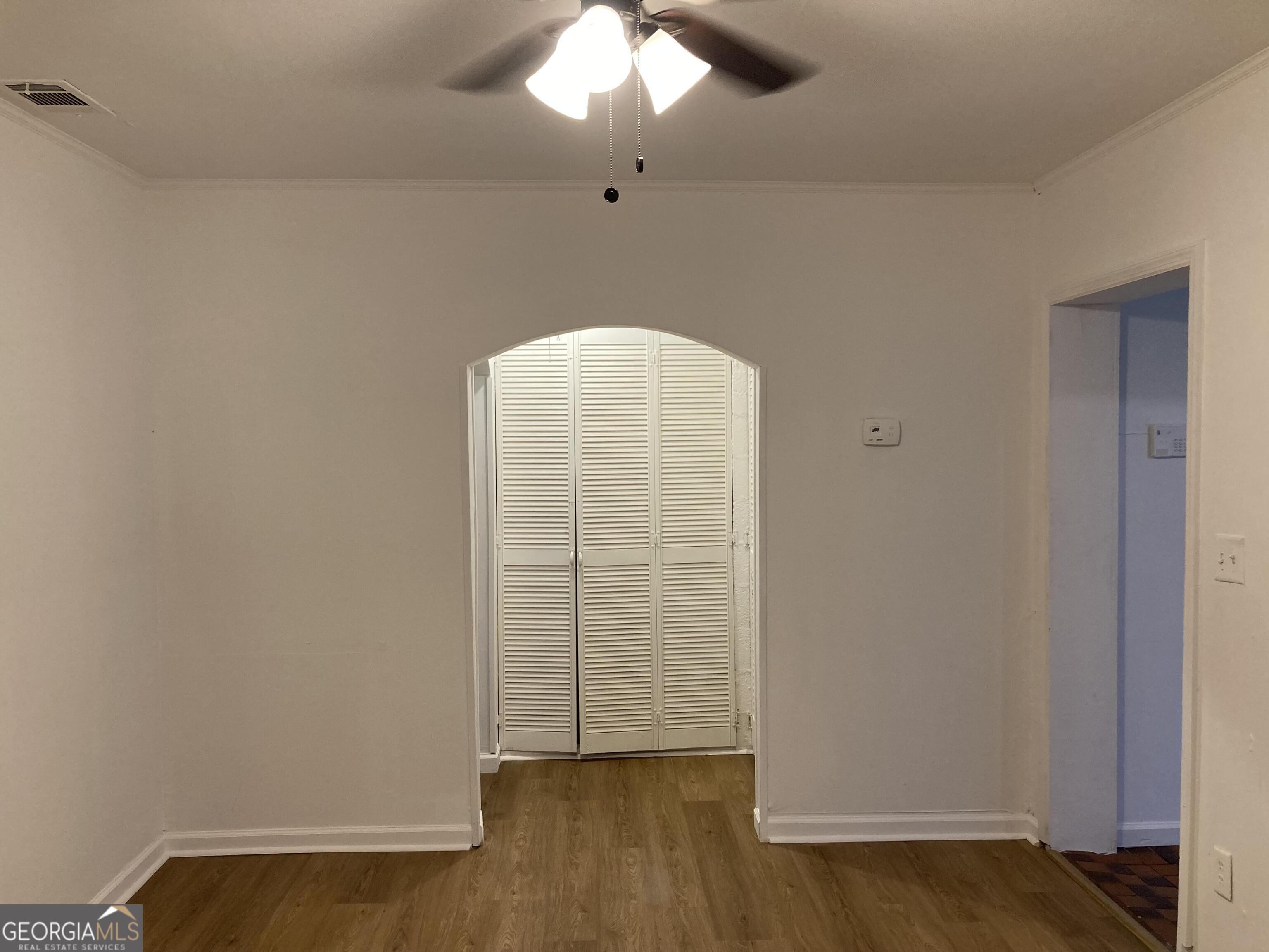 905 Cubbedge Street Property Photo 4