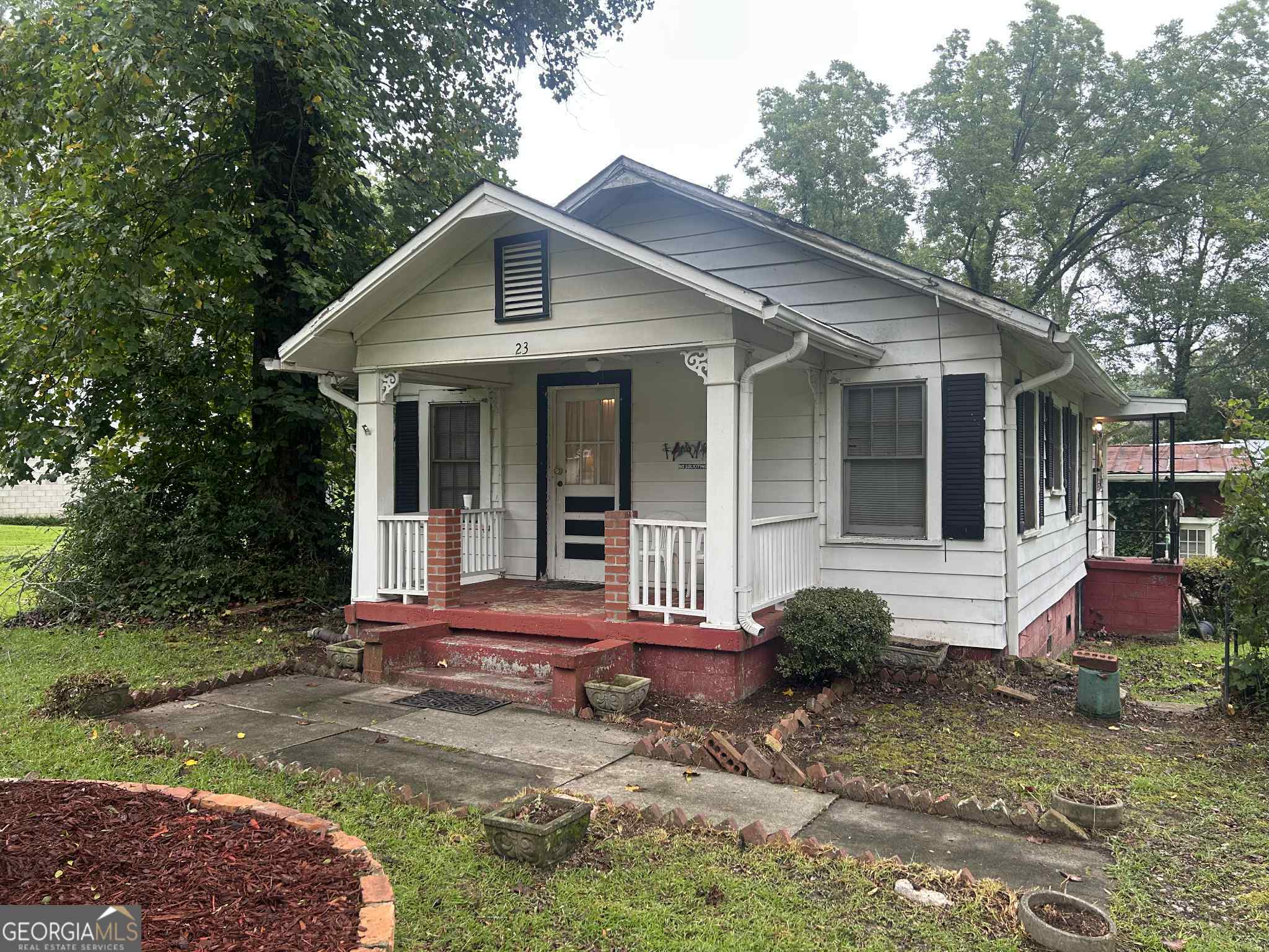 23 Oak Street Property Photo 1