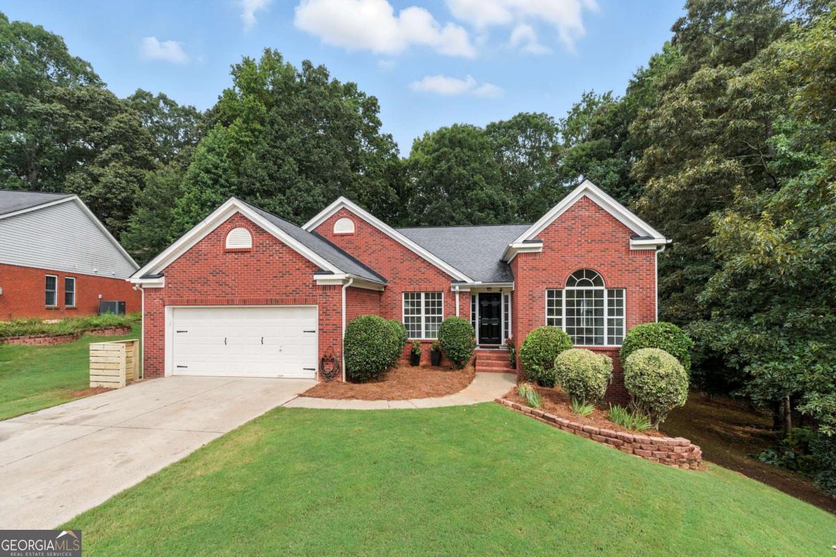 8075 Garden Oak Court Property Photo 1