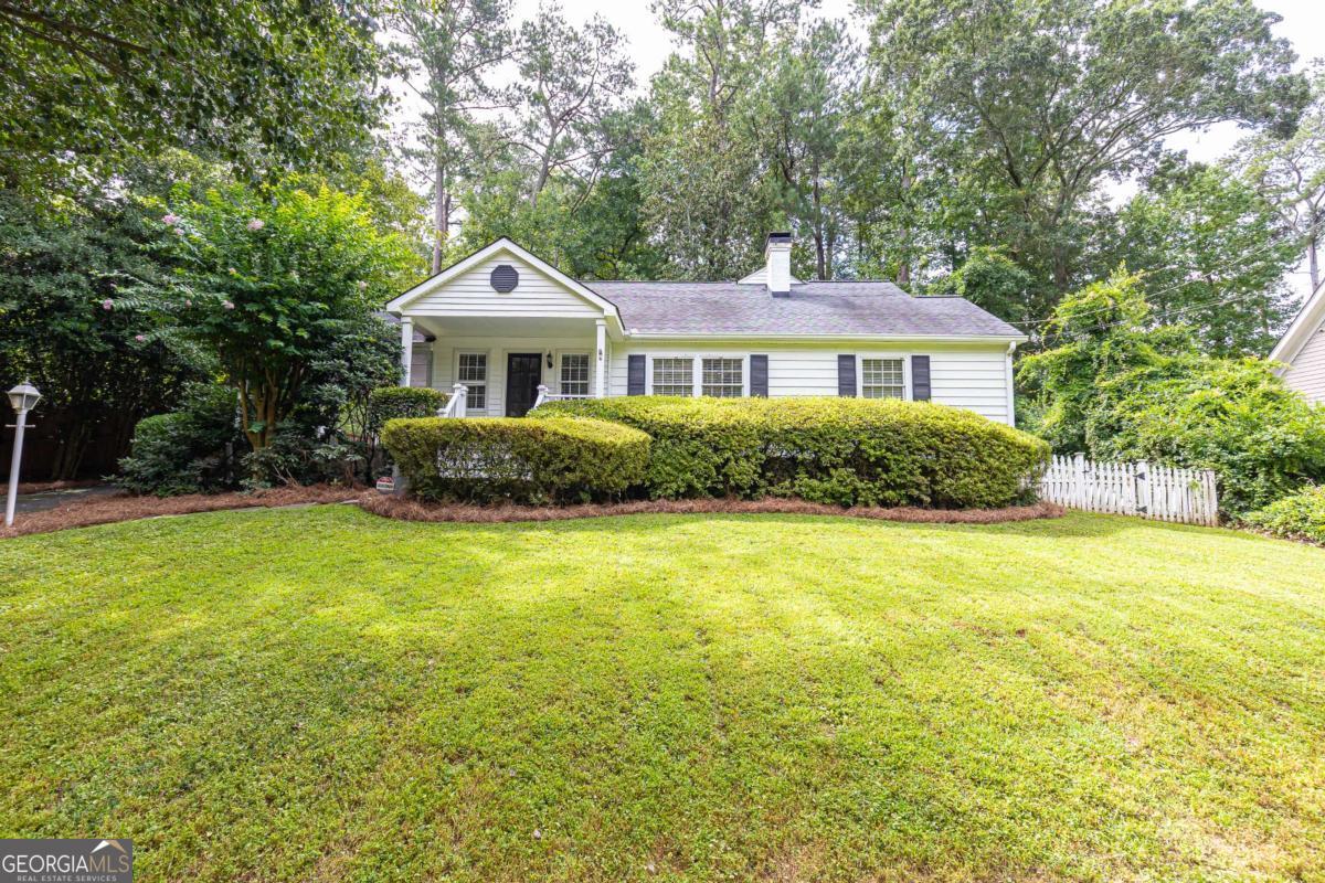 1311 Roxboro Drive Ne Property Photo 1