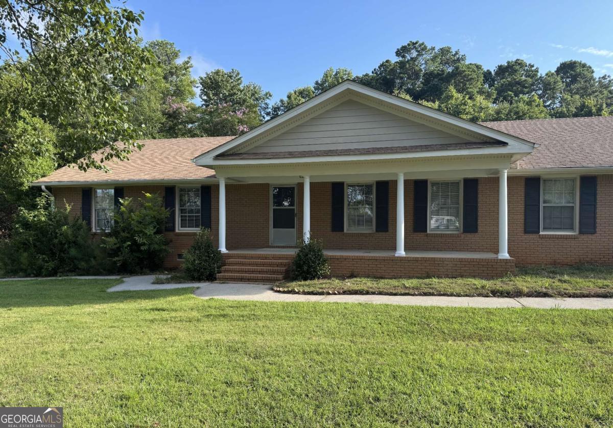 3255 Hamilton Mill Road Property Photo 1
