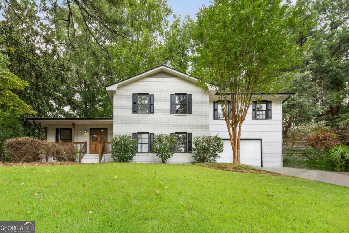 3844 Lake Drive Se Property Photo 1