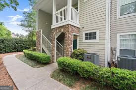 232 Edinburgh Court # 232 Property Photo 1