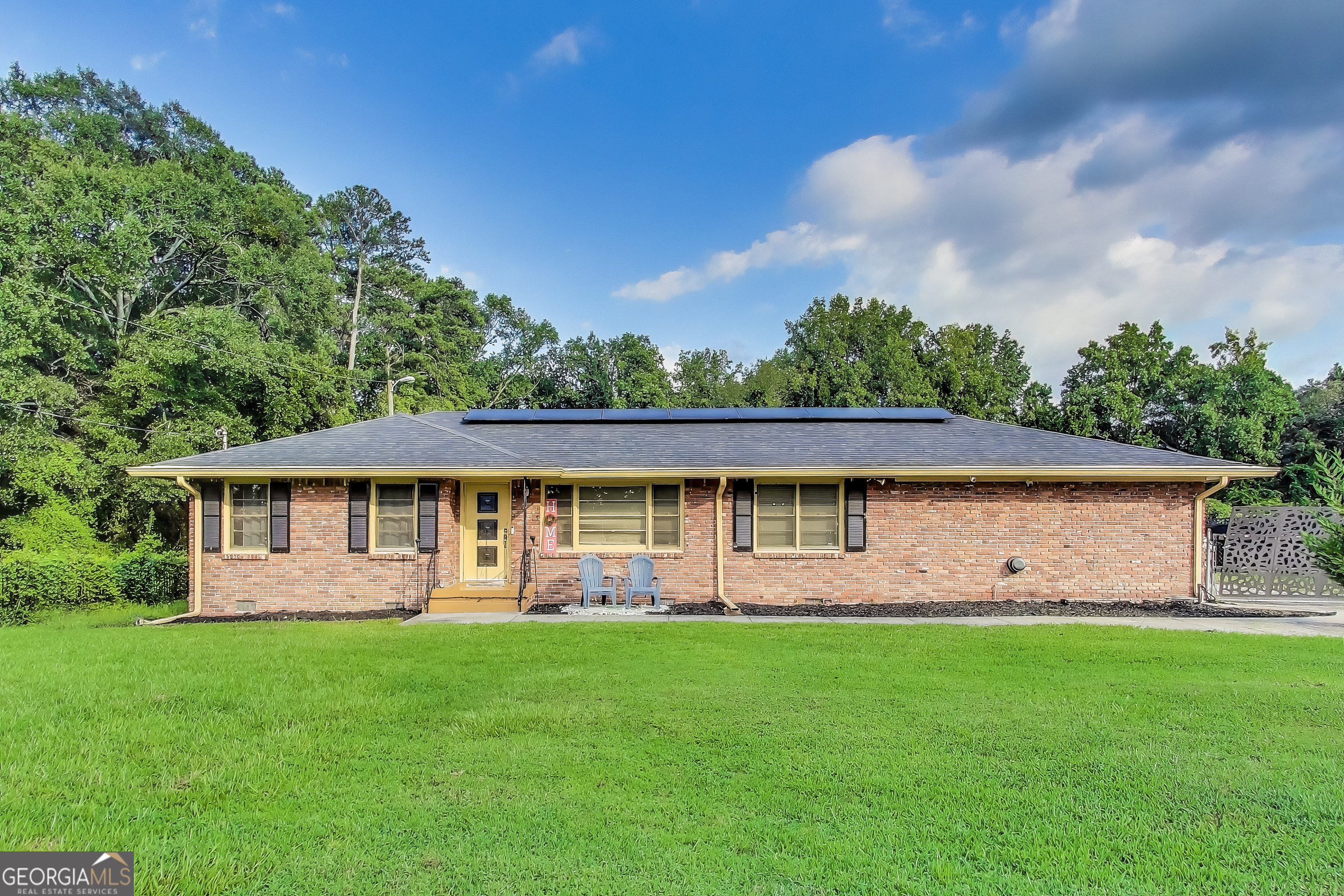 1393 Bolton Road Nw Property Photo 1