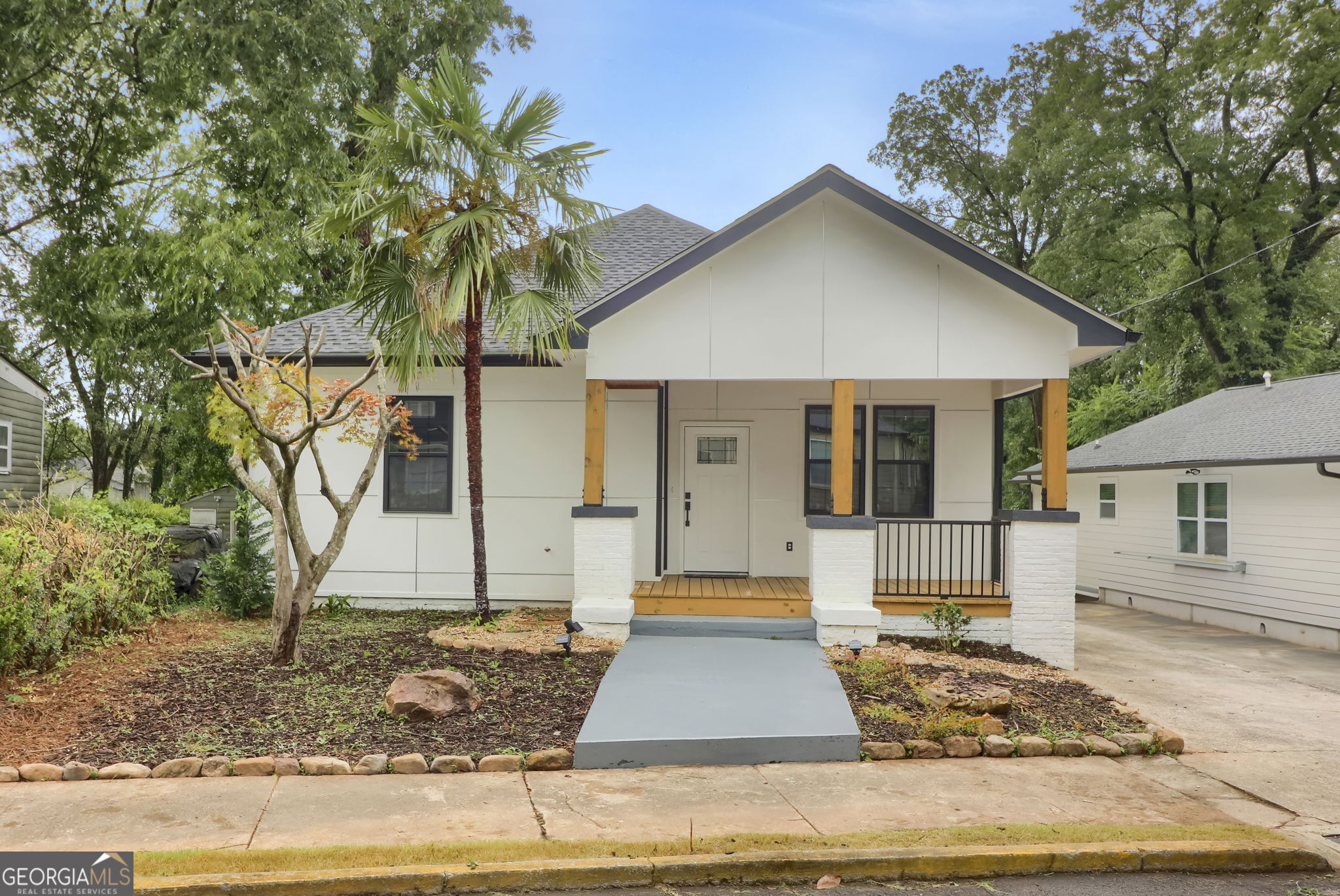 1766 Lyle Avenue Property Photo 1