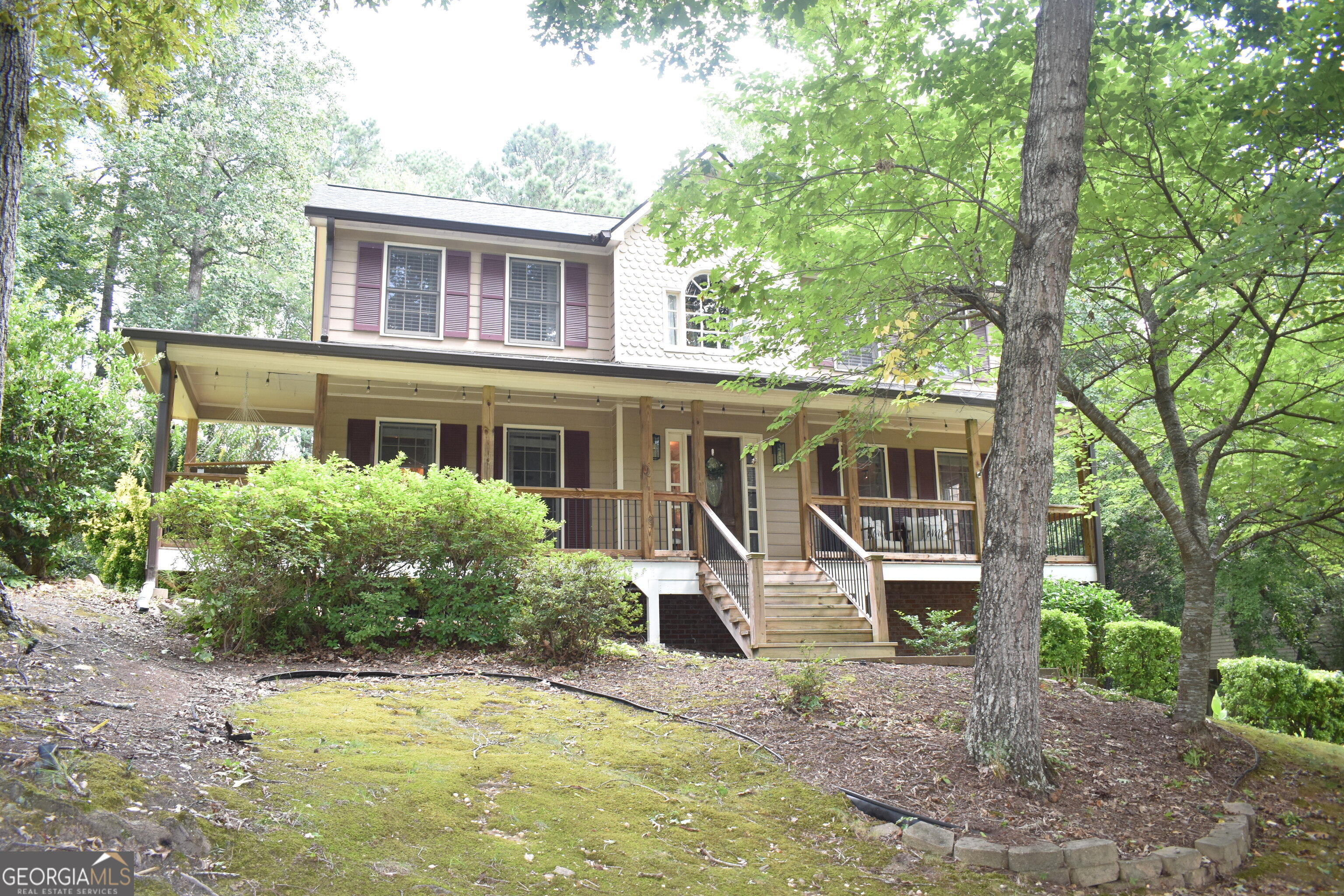 1017 Atherton Lane Property Photo 1