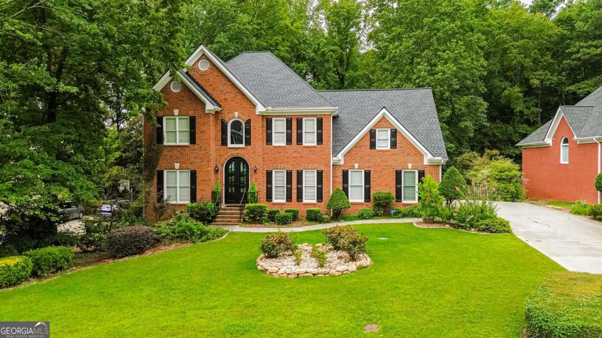 1716 Crowes Lake Court Property Photo 1