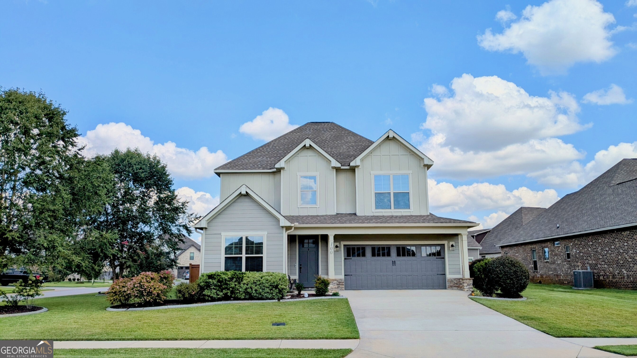 100 Kloe Court Property Photo 1