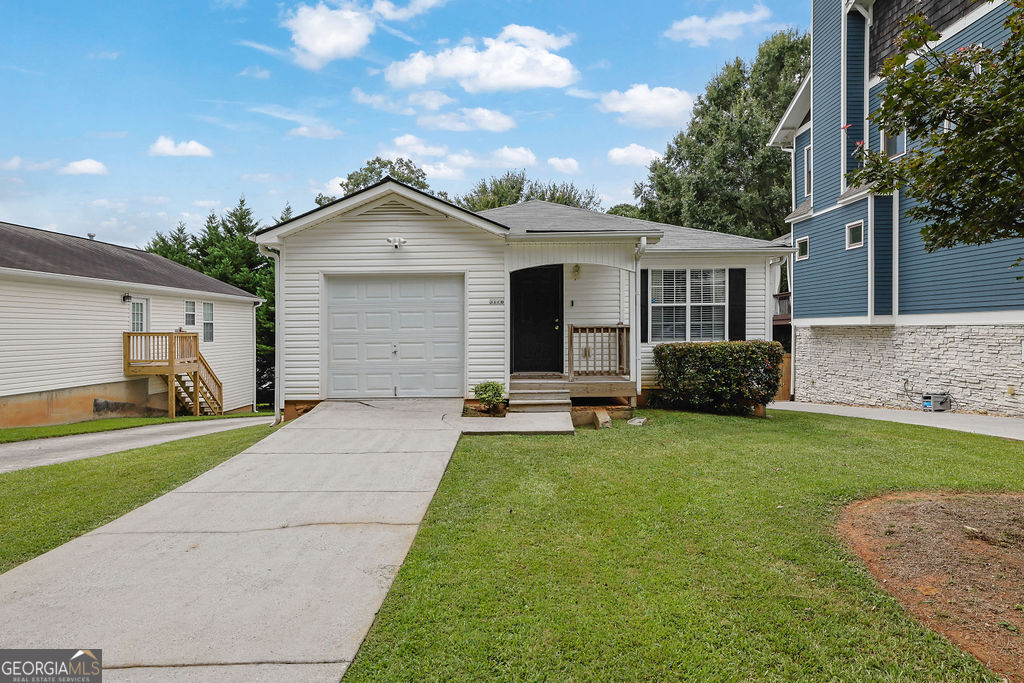 3126 Lynwood Drive Ne Property Photo 1