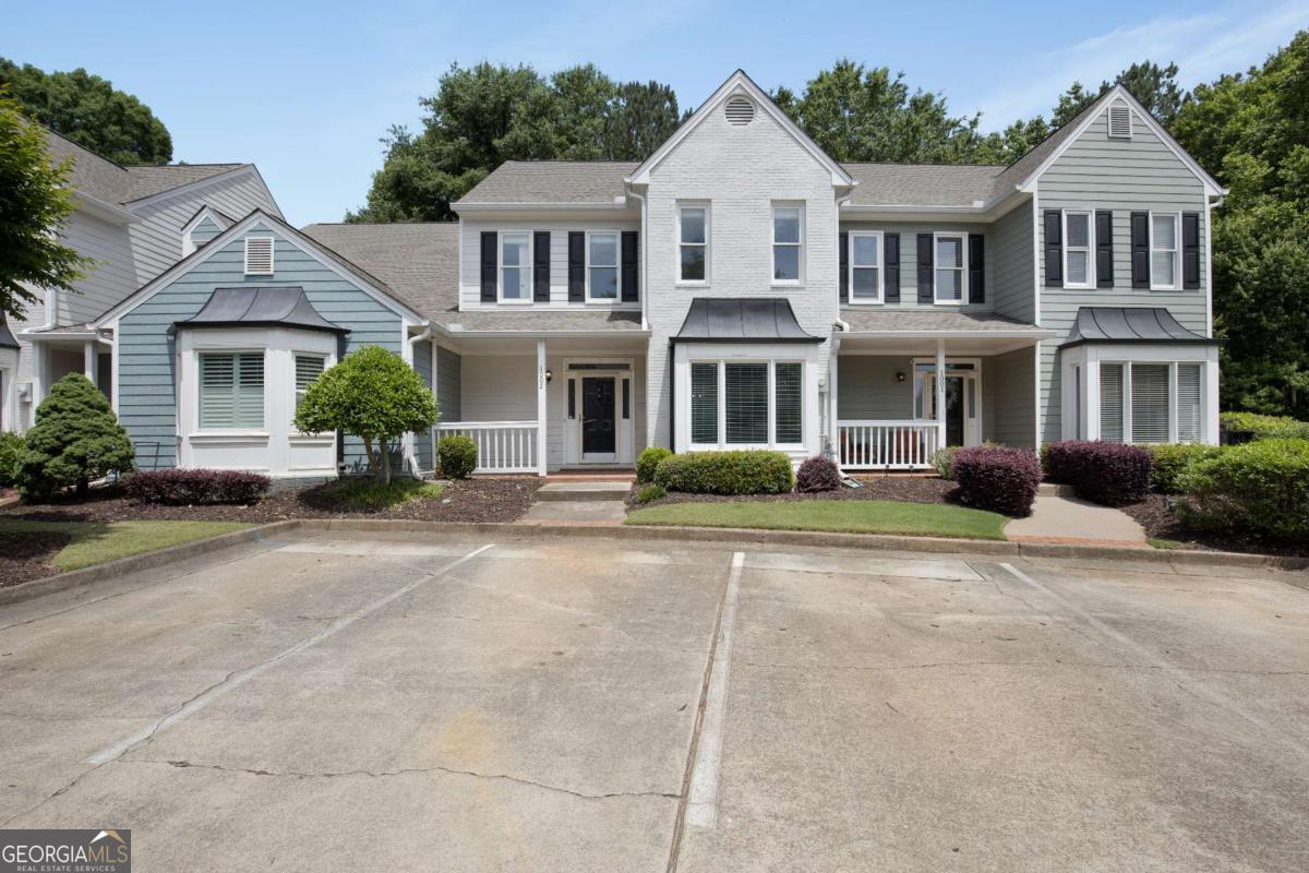 1002 Saddle Hill Property Photo 1