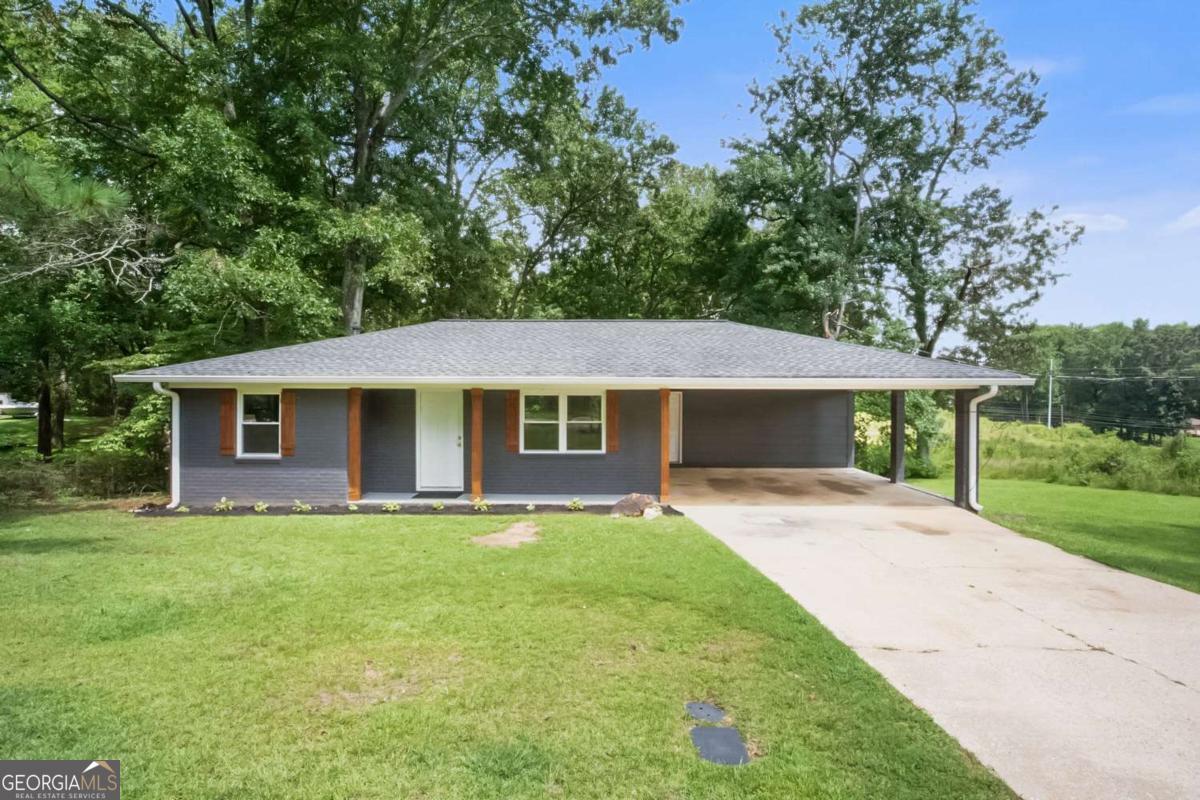 3877 Canterbury Wak Property Photo 1