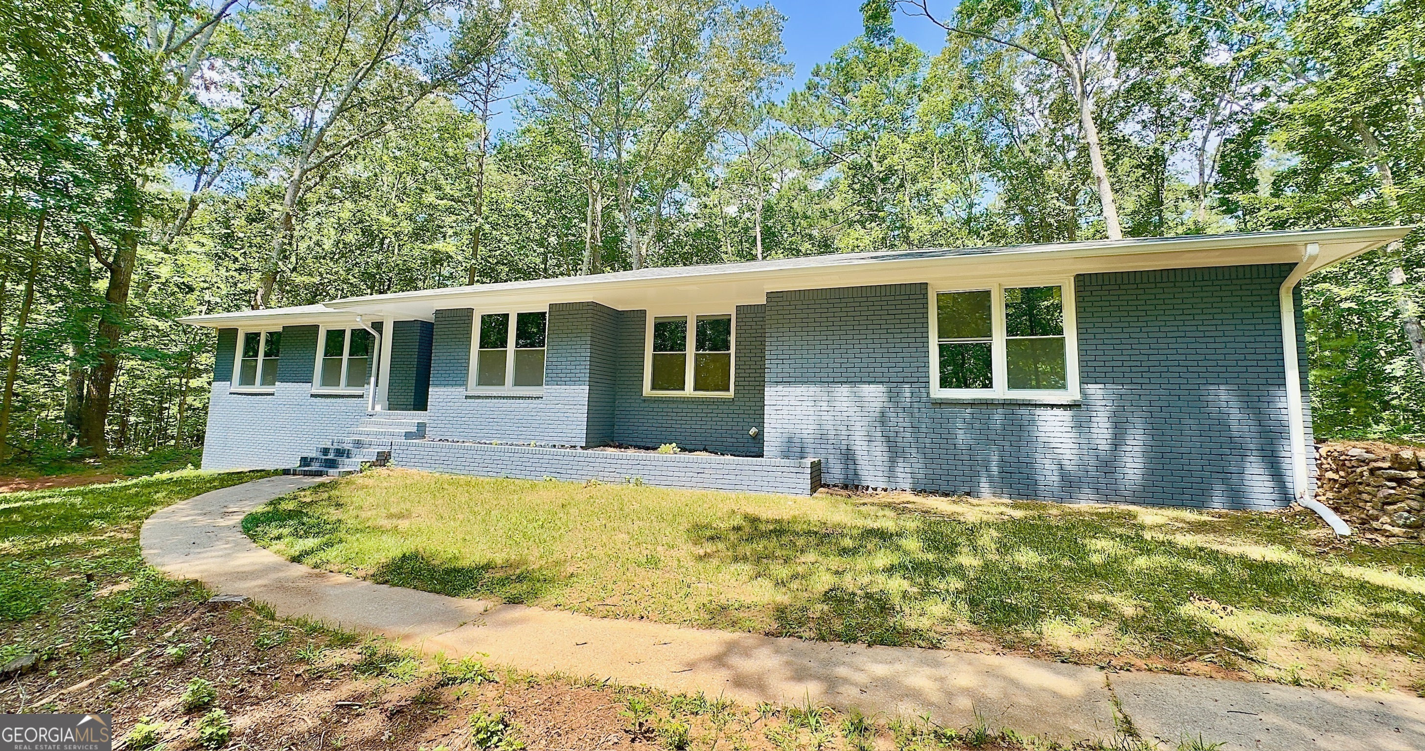 4145 White Oak Drive Property Photo 1