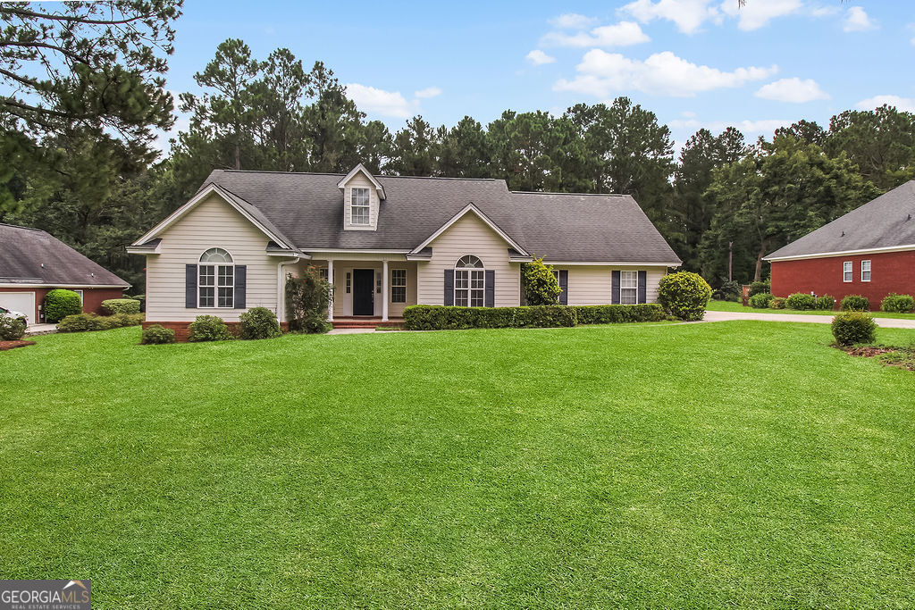 1713 Muirfield Drive Property Photo 4