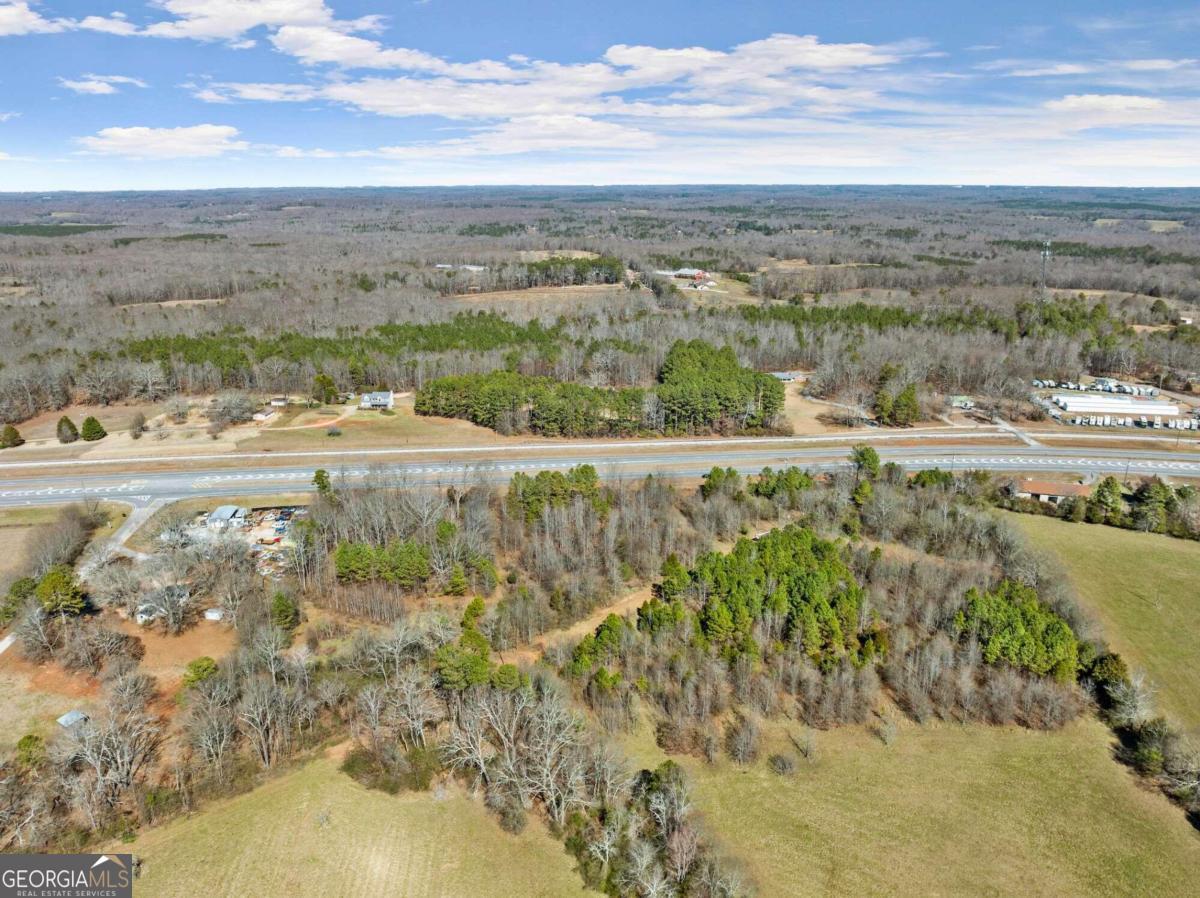 4 W Farm Road Property Photo 15