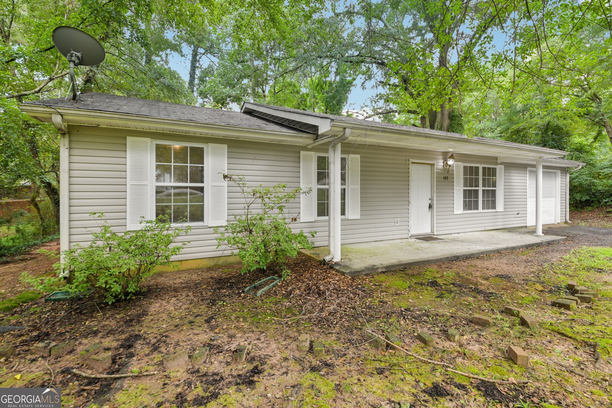 103 N Circle Drive Property Photo 5