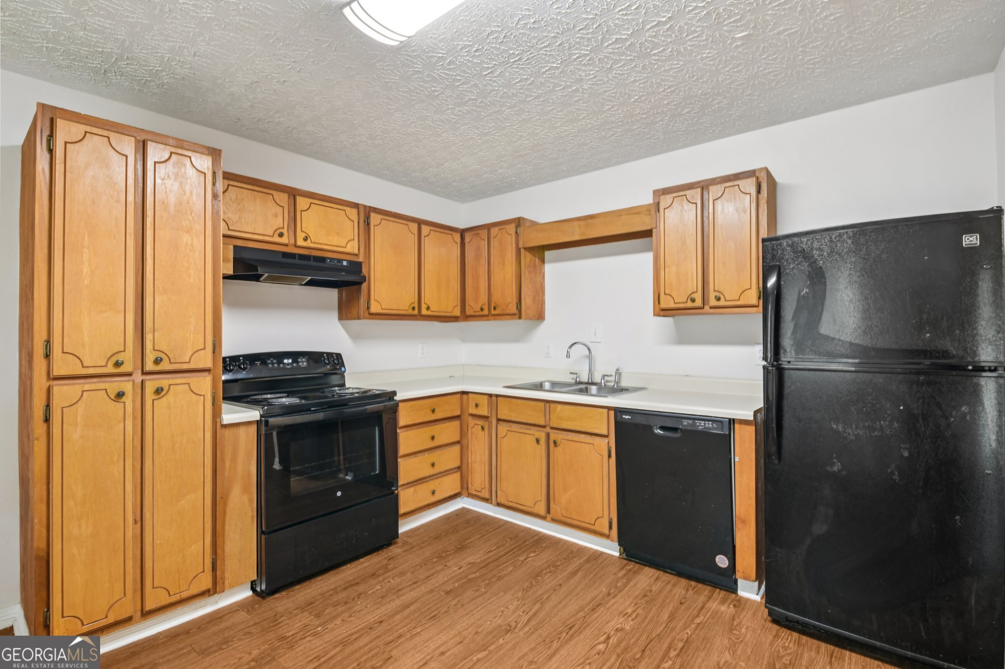 103 N Circle Drive Property Photo 14