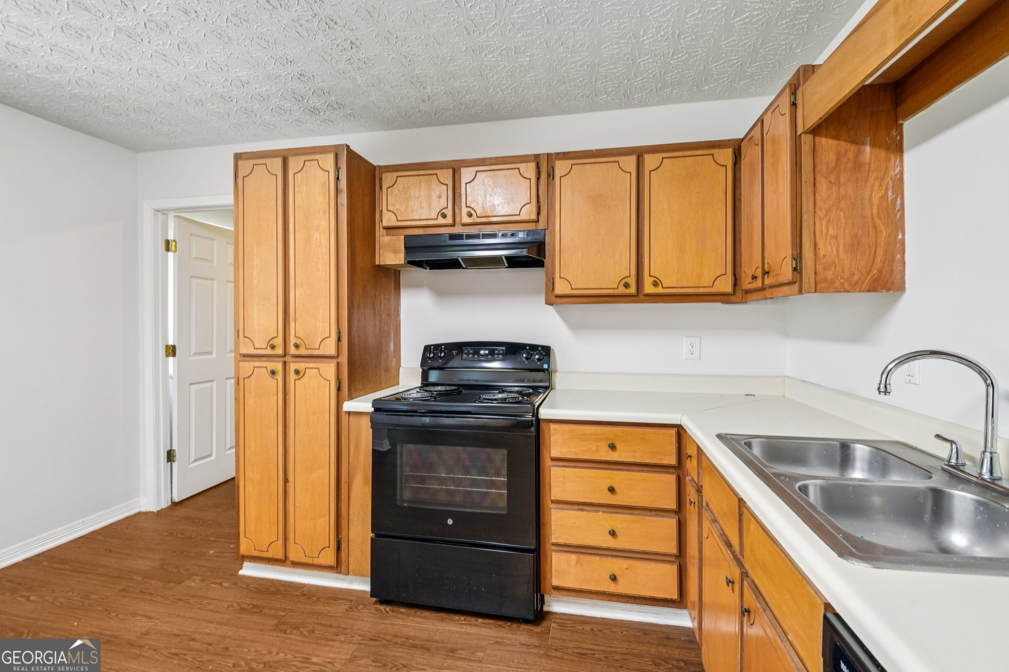 103 N Circle Drive Property Photo 15