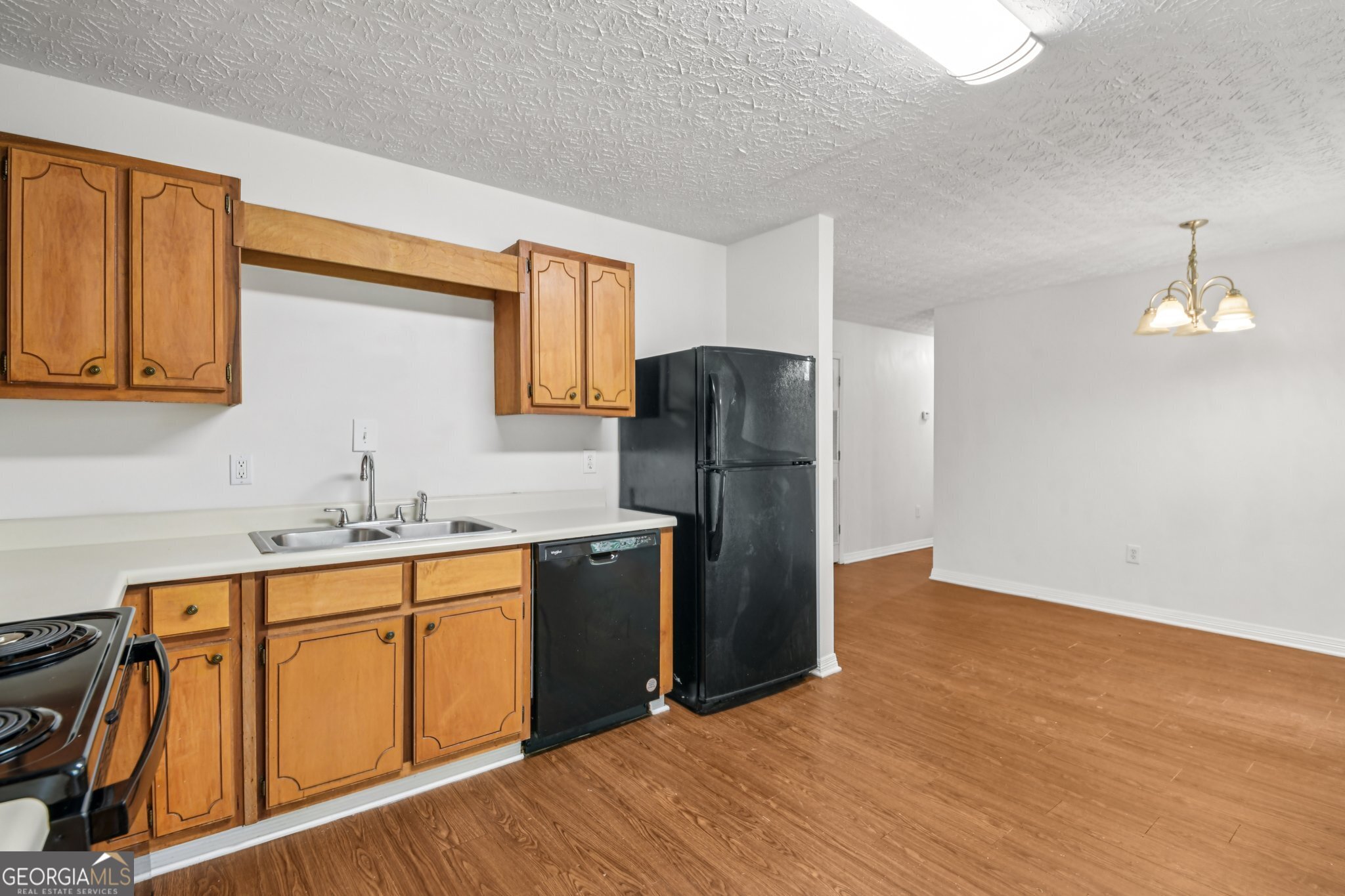 103 N Circle Drive Property Photo 16