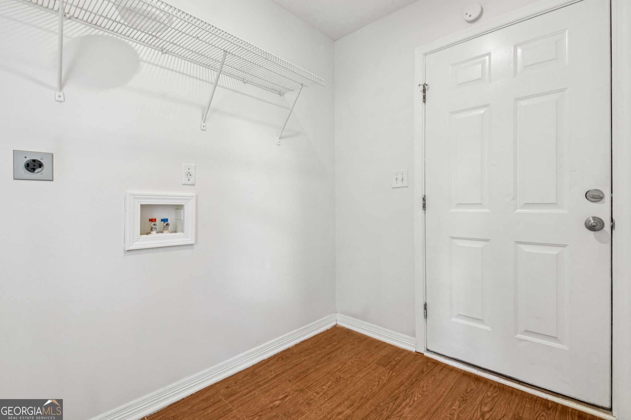 103 N Circle Drive Property Photo 18