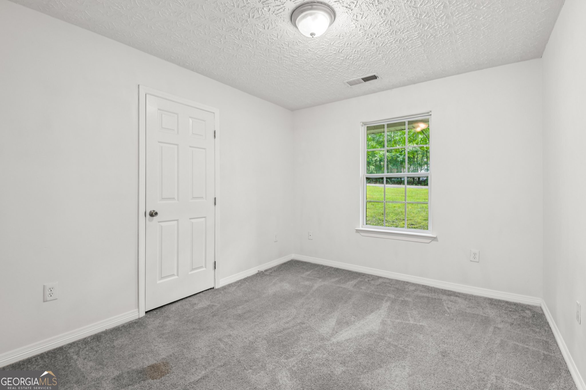 103 N Circle Drive Property Photo 20