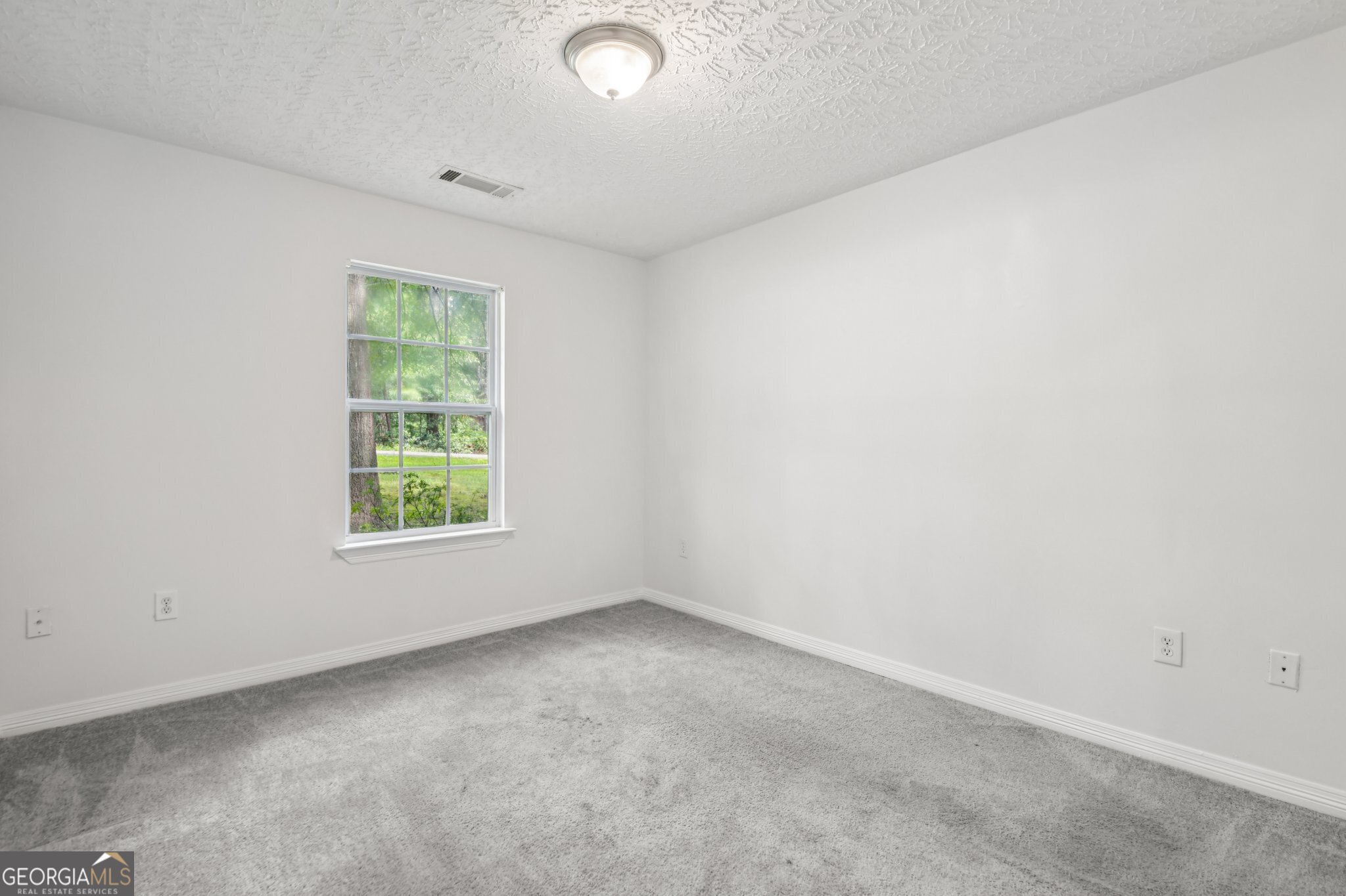 103 N Circle Drive Property Photo 22