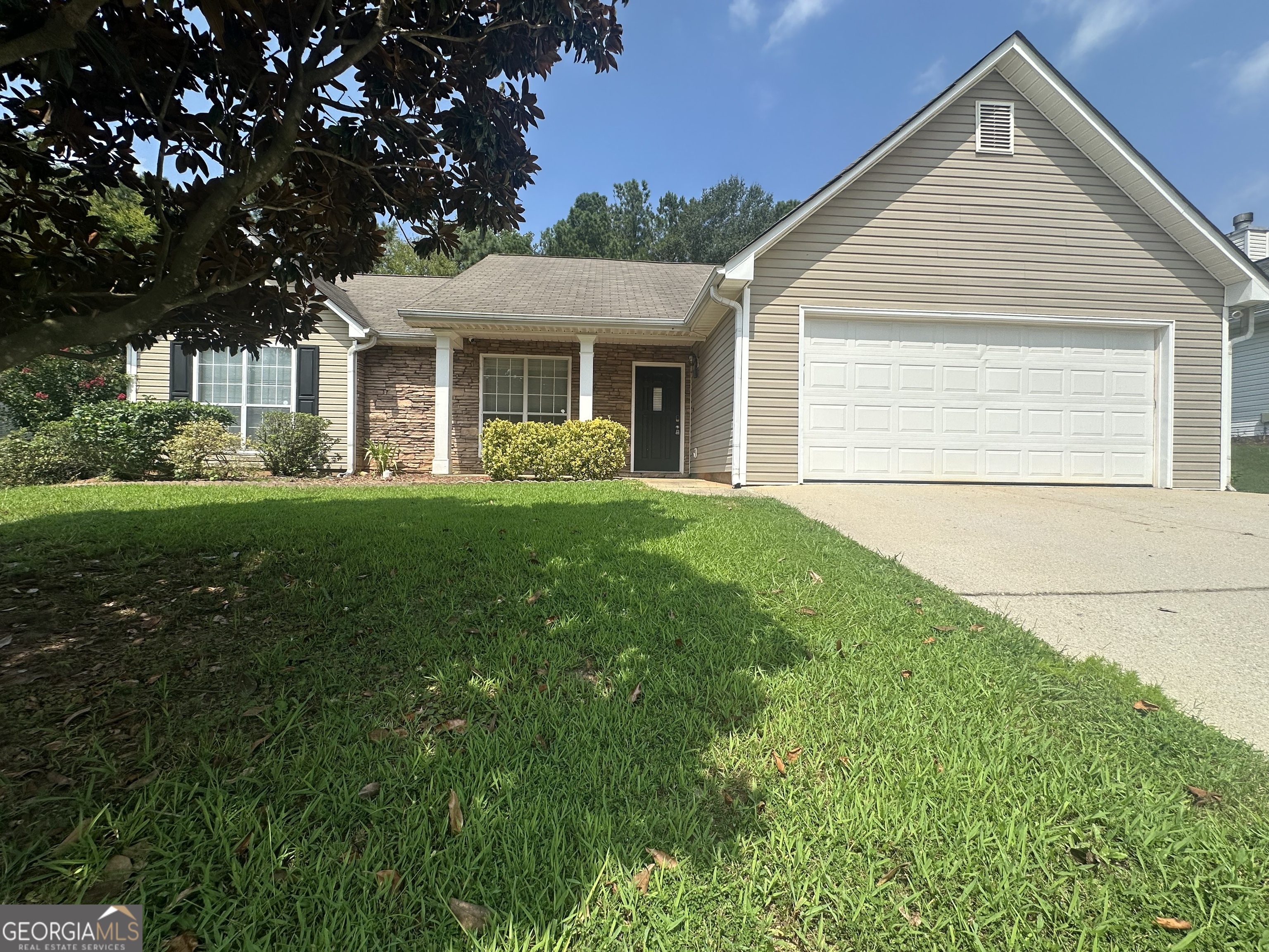 250 Summer Hill Circle Property Photo 1