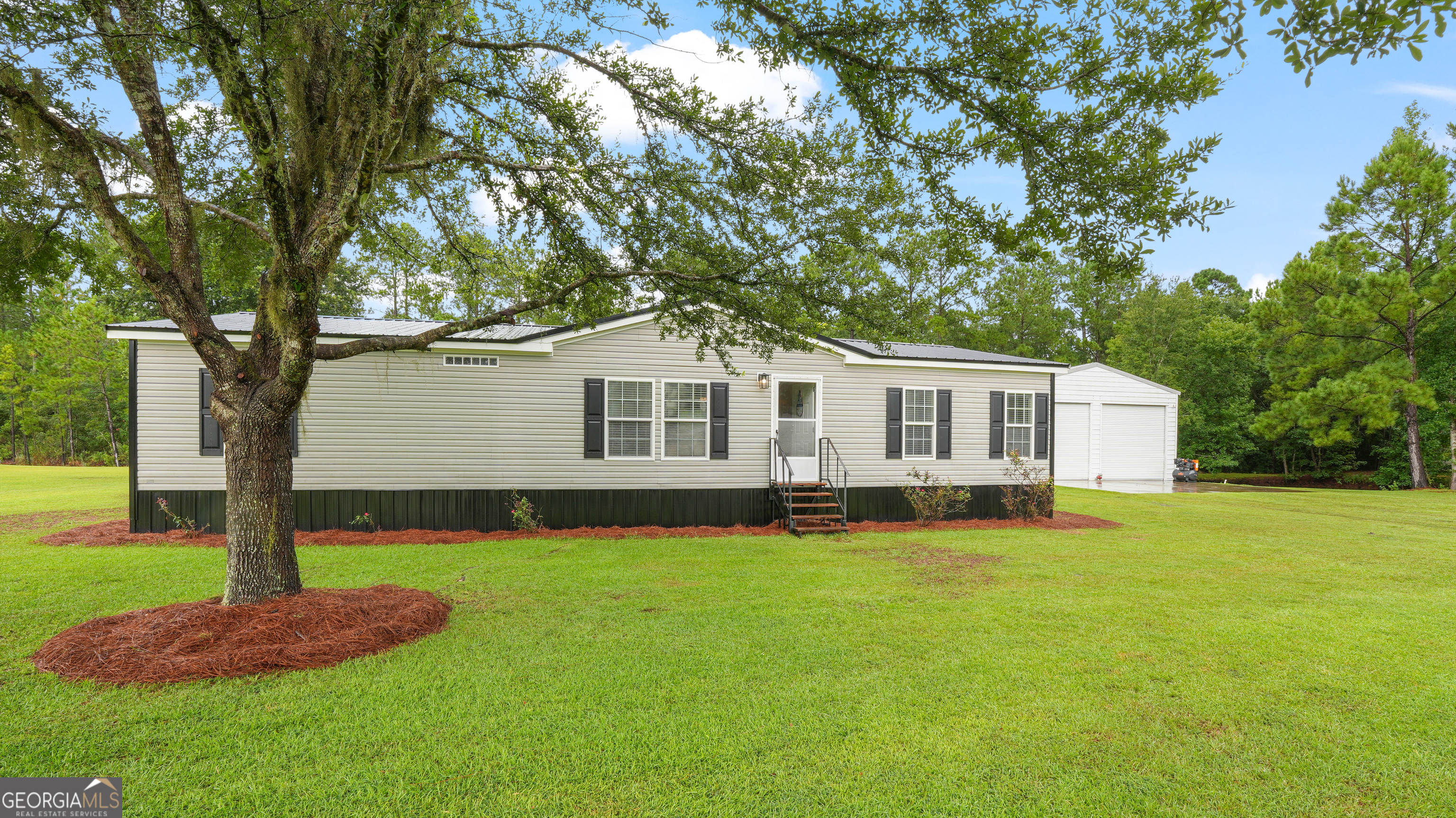 1234 Hg Miles Drive Ne Property Photo 1