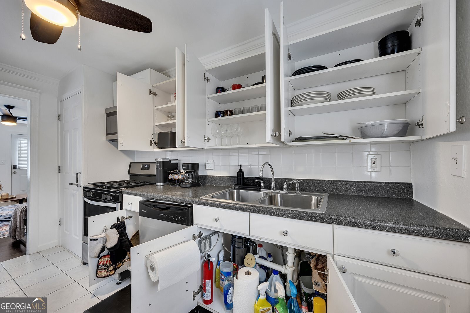 1040 Herndon Street Nw Unit B Property Photo 12