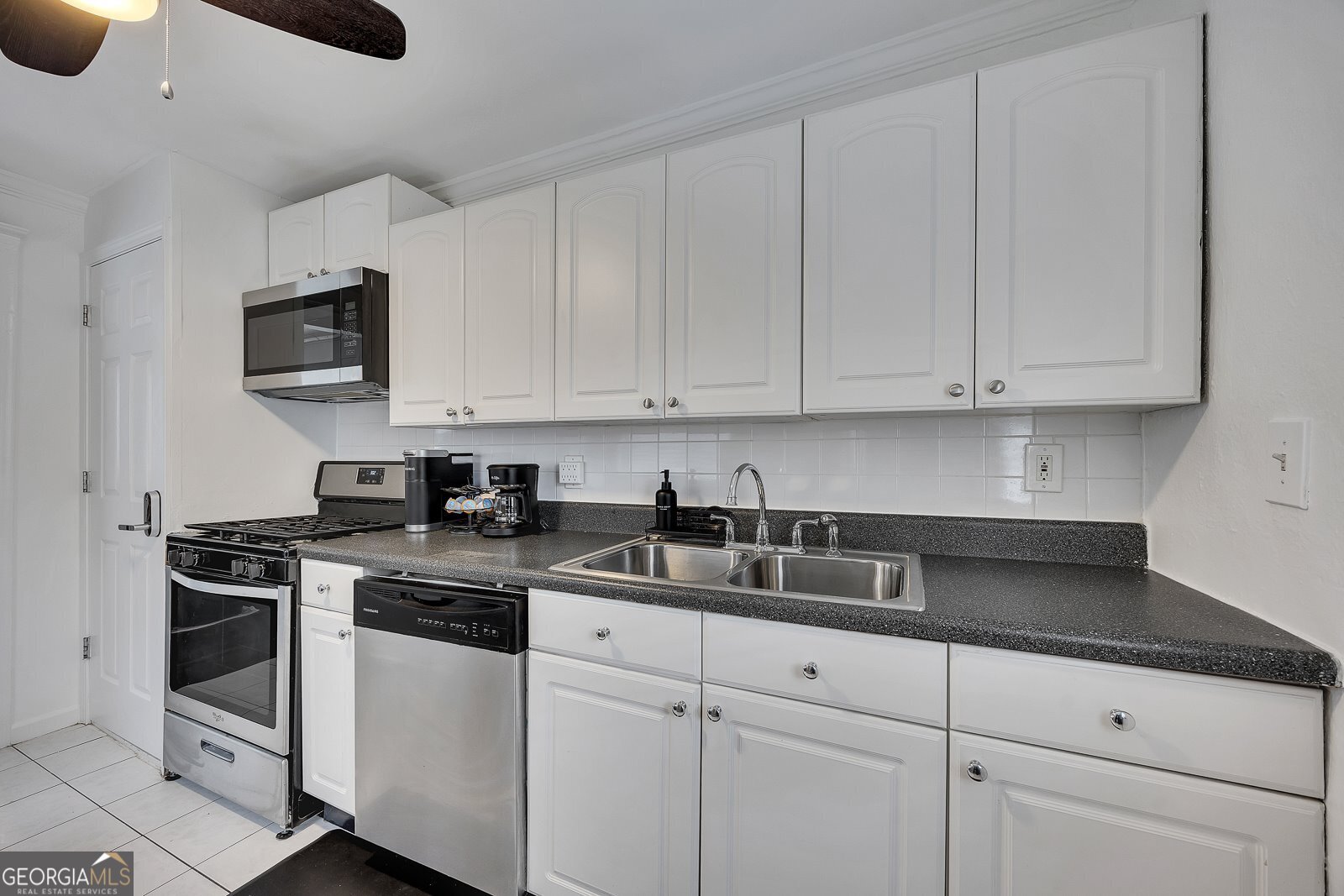 1040 Herndon Street Nw Unit B Property Photo 13