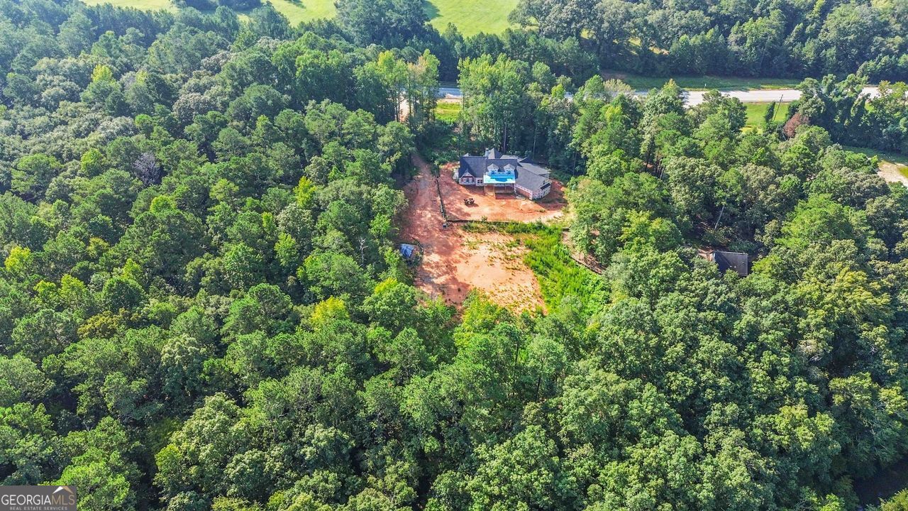 3737 Highway 20 E Property Photo 14