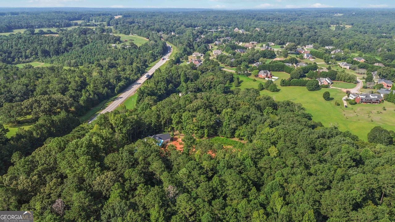 3737 Highway 20 E Property Photo 16