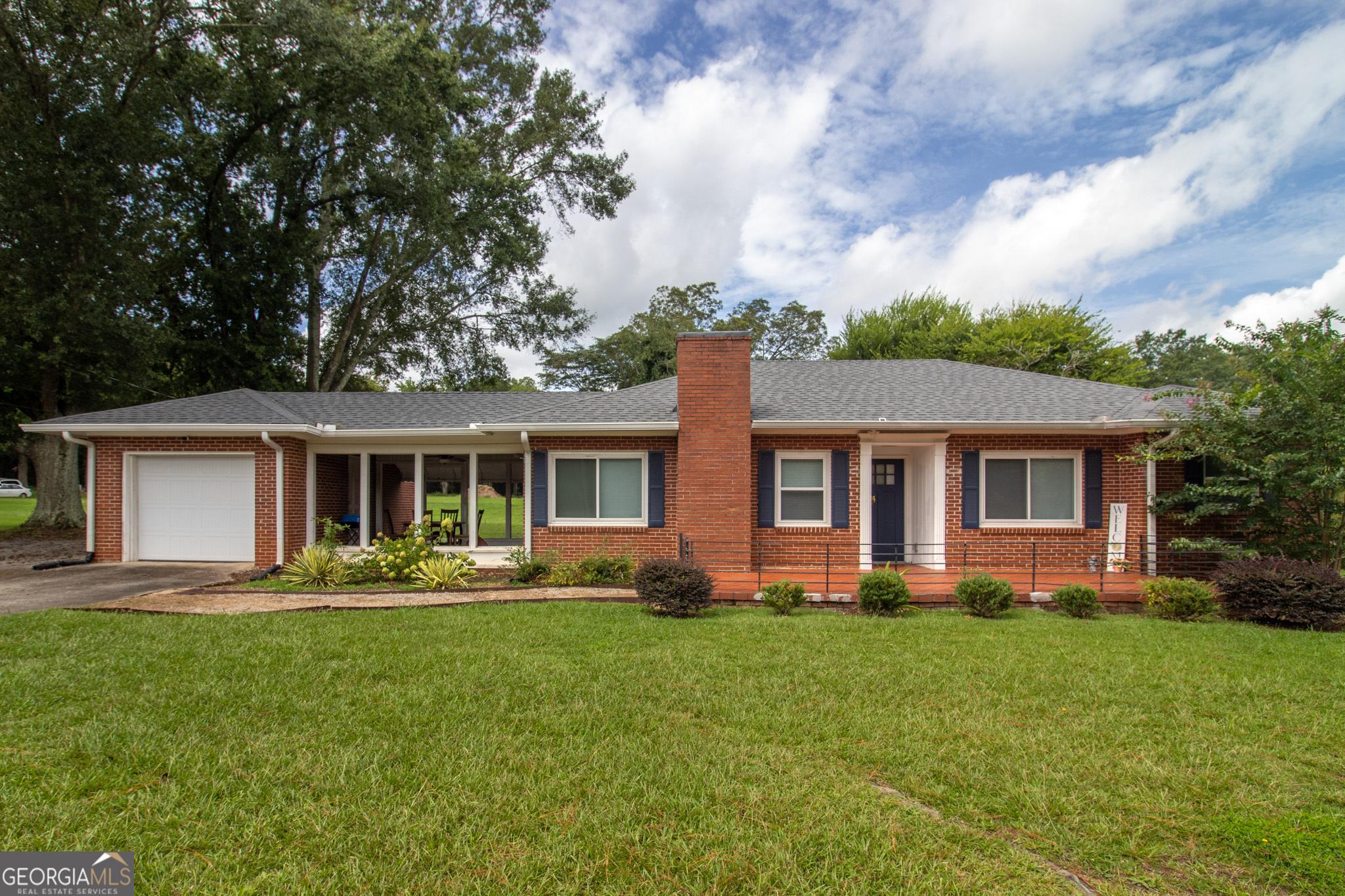 360 Atlanta Street Property Photo 1