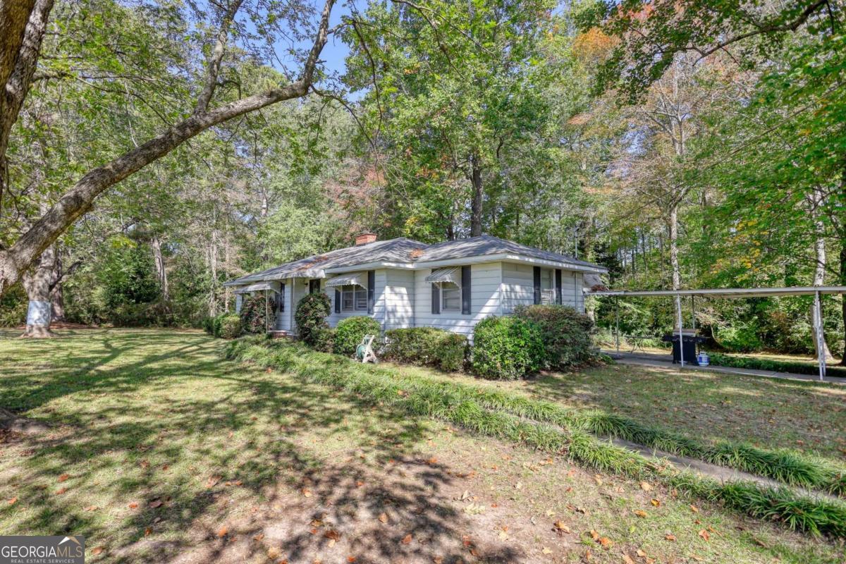 4290 Lawrenceville Road Property Photo 9