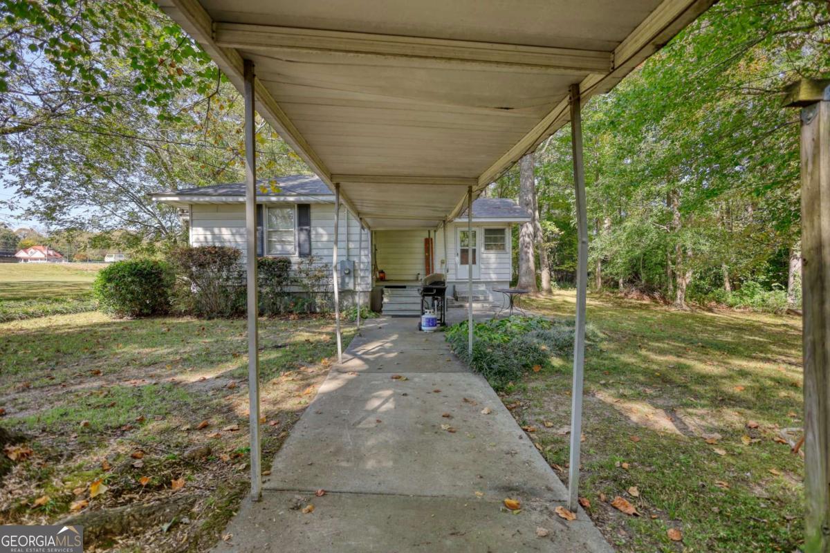 4290 Lawrenceville Road Property Photo 15