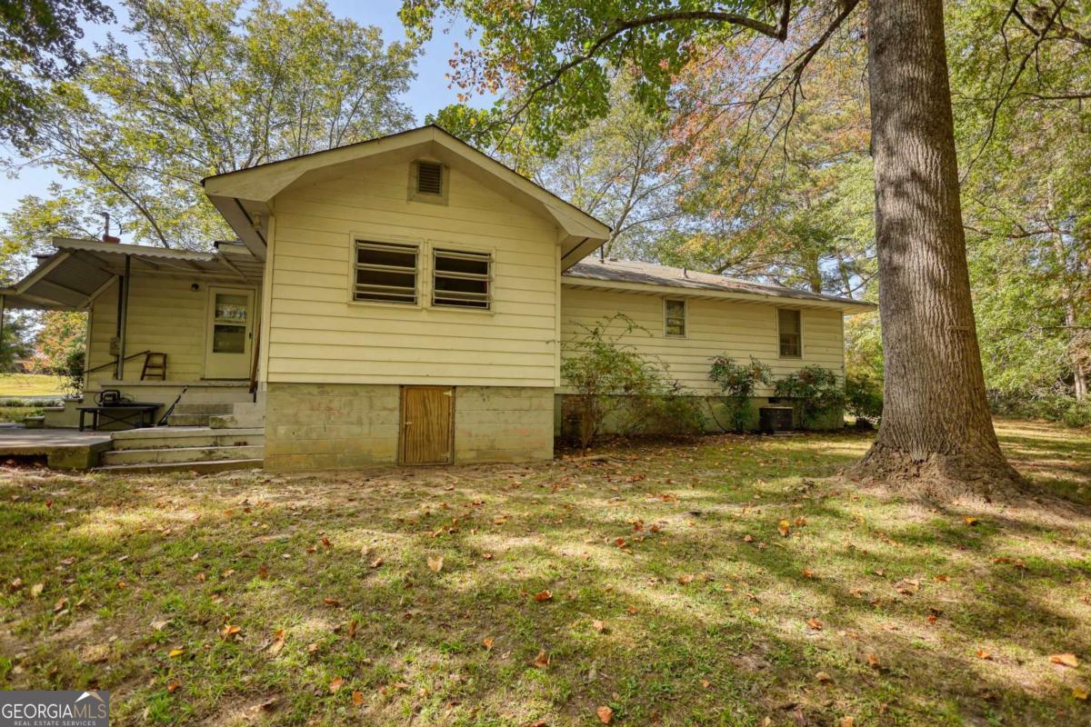 4290 Lawrenceville Road Property Photo 19