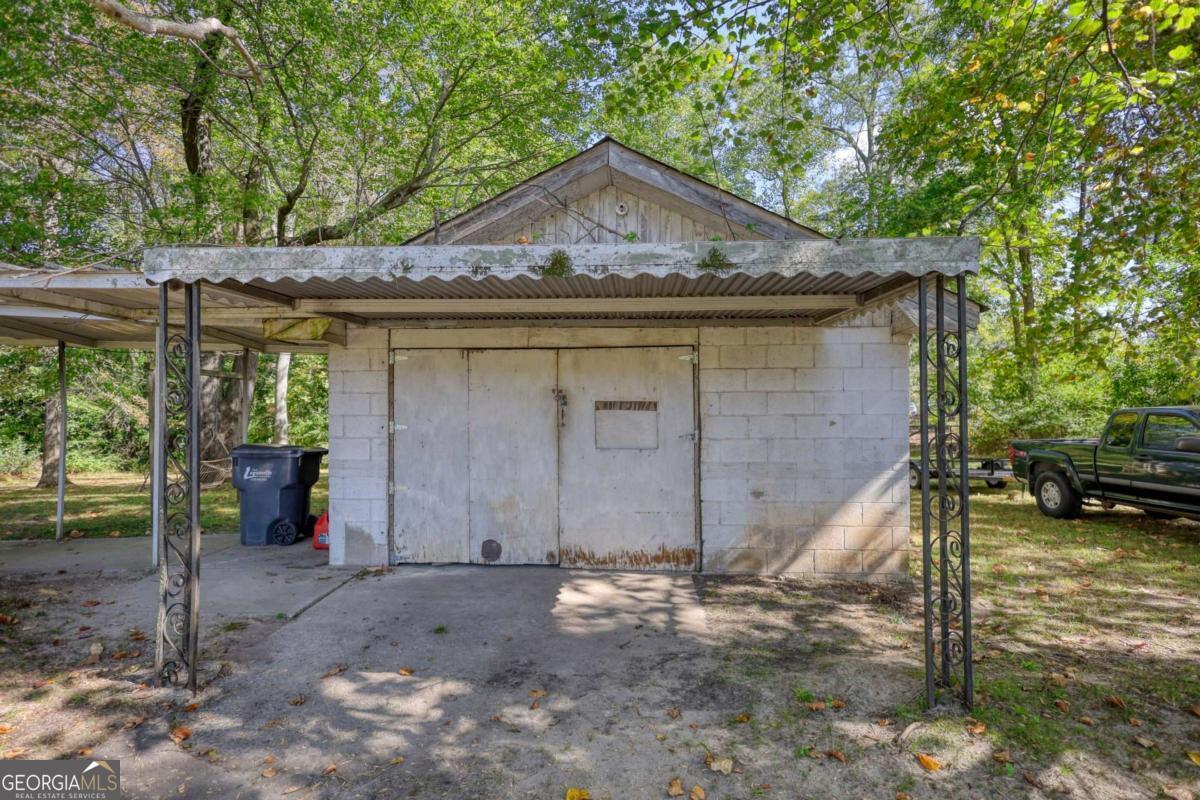 4290 Lawrenceville Road Property Photo 28