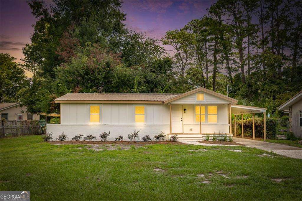 3314 N Cleburne Street Property Photo 1