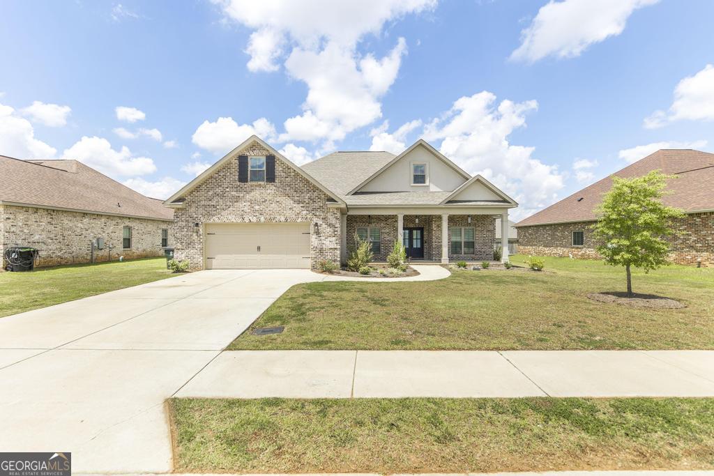 104 Woodwinds Court Property Photo 1