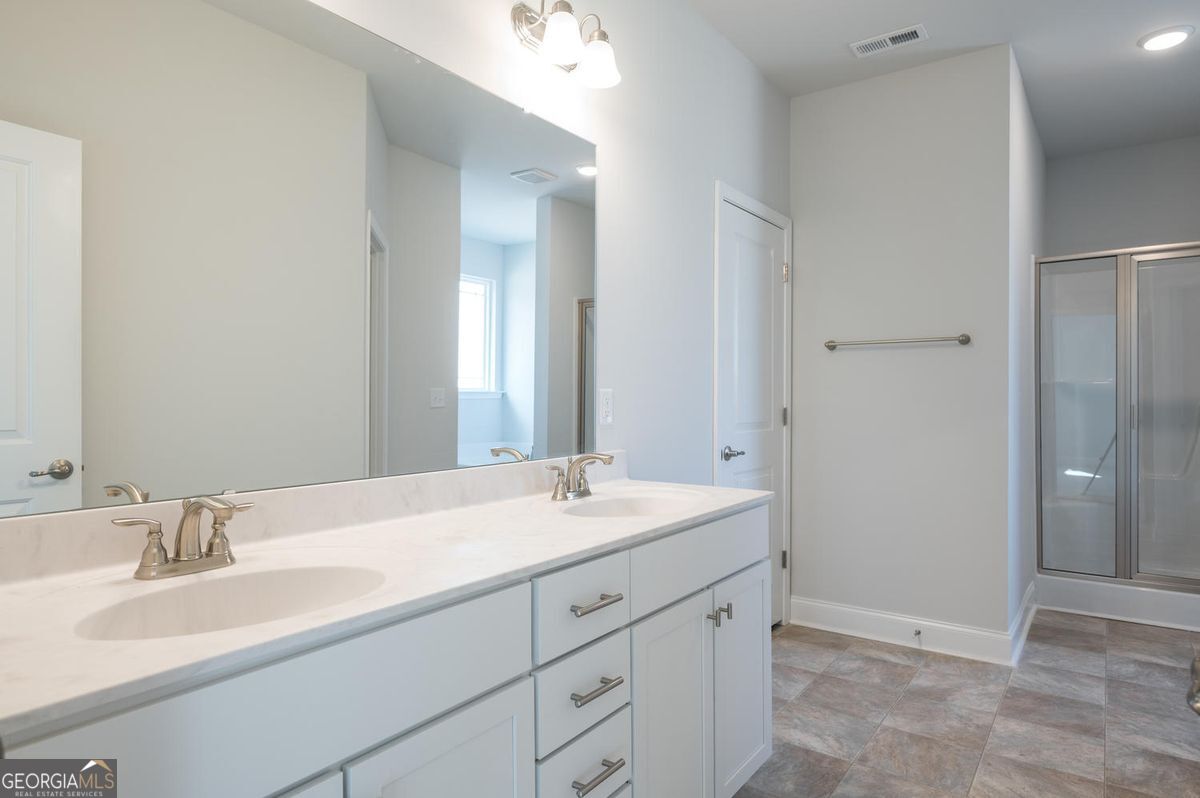 885 Eagle Heights Drive Property Photo 16