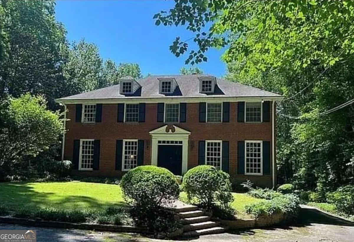 956 W Wesley Road Nw Property Photo 1