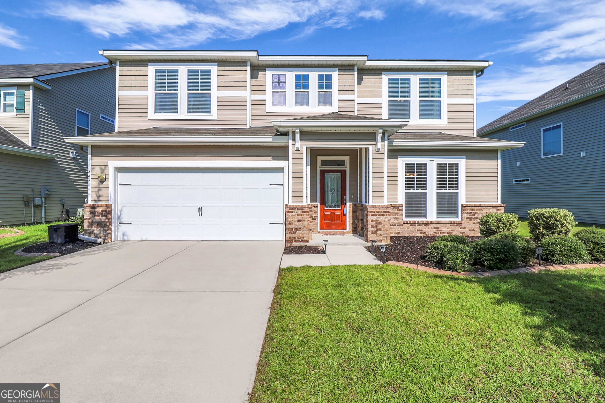 225 Willow Point Circle Property Photo 1